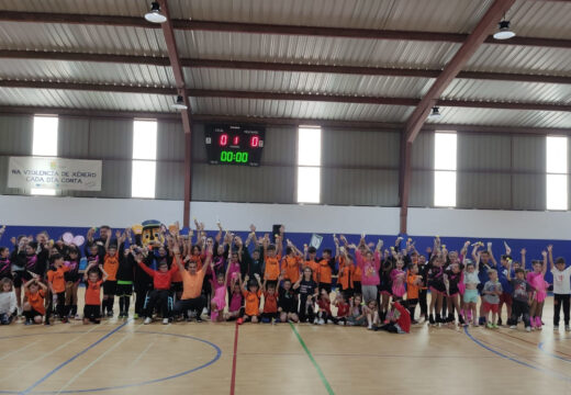 Uns 120 nenos/as participaron na clausura das Escolas Deportivas Municipais de Frades